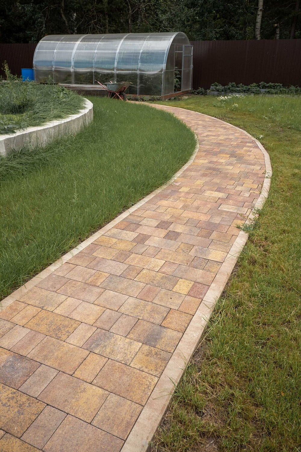 Брусчатка Старый город Осень в частном доме