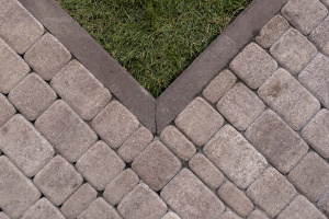 Купить бордюры БР.100.20.8 (11) гранит коричневый от производителя - «Поревит»