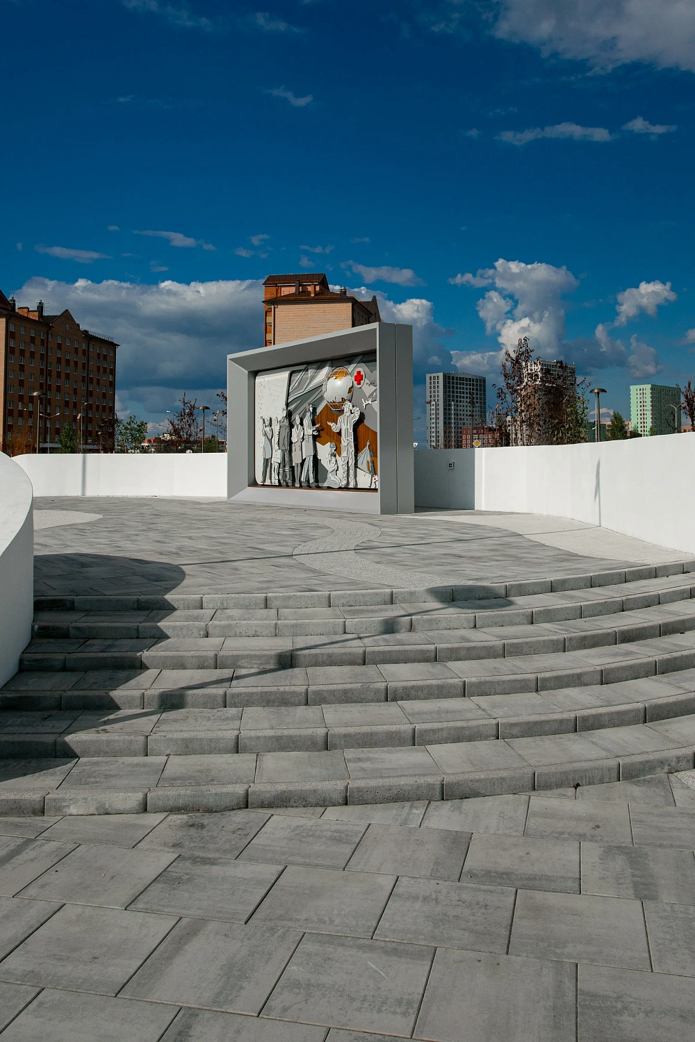 Сквер Медицинских работников в Тюмени